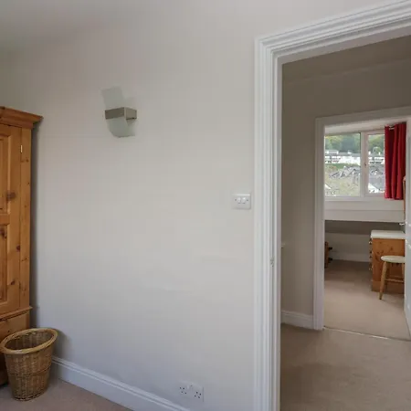 Cloud Эмблсайд