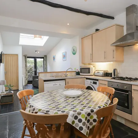 Cloud Эмблсайд